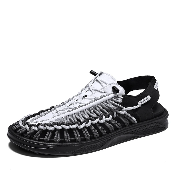 Men's comfortable breathable outdoor sandals.