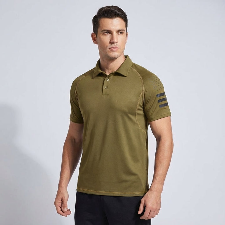 Men's sportswear polo in light grey, quickdry and tactical, perfect for performance and comfort