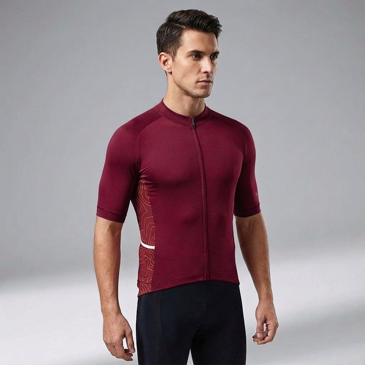 Men's cycling set featuring a performance jersey and comfortable cycling shorts