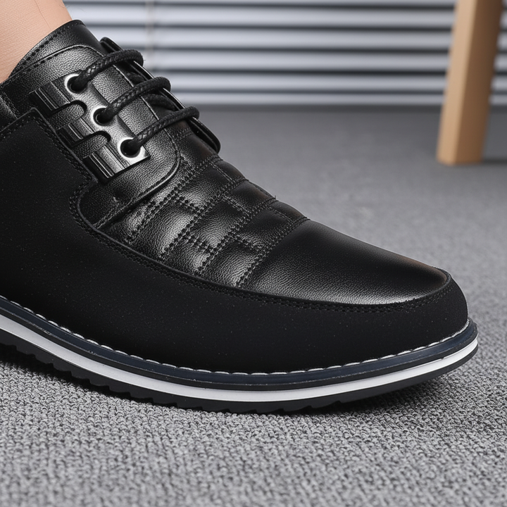 Elegant blue leather dress shoes for men, 'Bryan' style, perfect for formal wear.