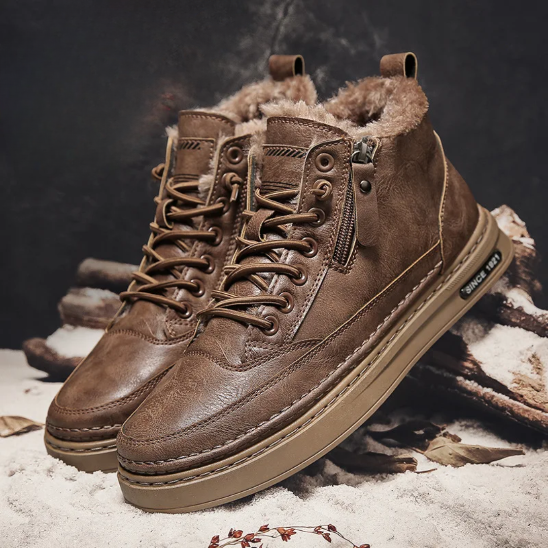 Men's Bryson brown insulated leather winter boots, rugged & slip-resistant for snow. Warm men's footwear.
