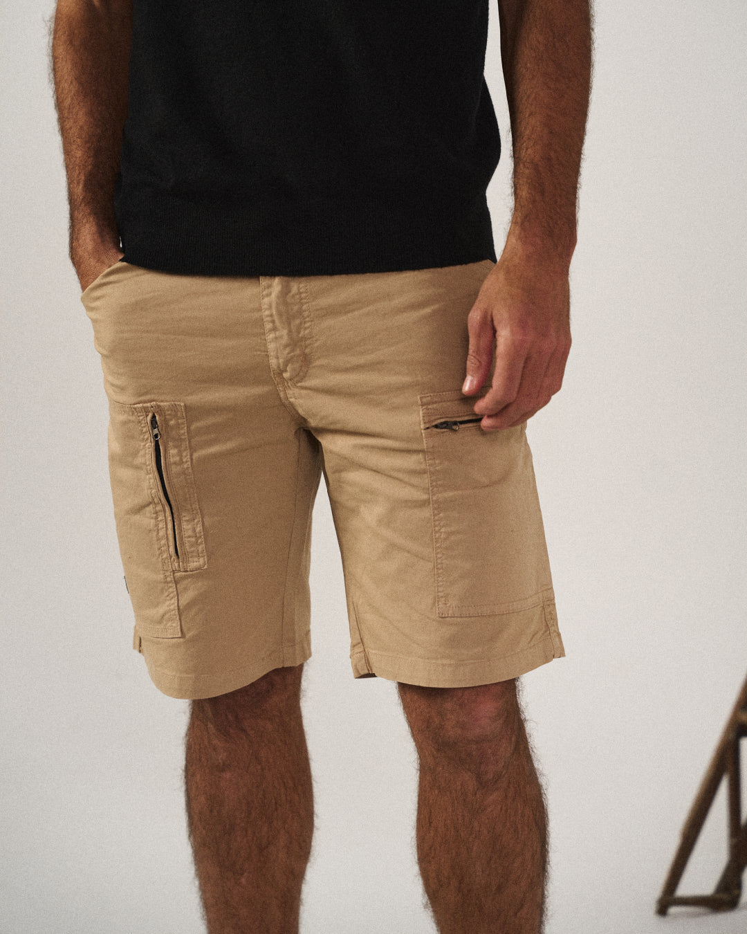 Versatile men's Cadiz tailored fit cargo shorts, perfect for everyday comfort, stylish summer, and outdoor activities.