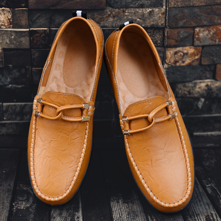 Men's Cambridge slip-on loafers. Footwear for everyday comfort and sophisticated style. Classic formal & casual shoes.