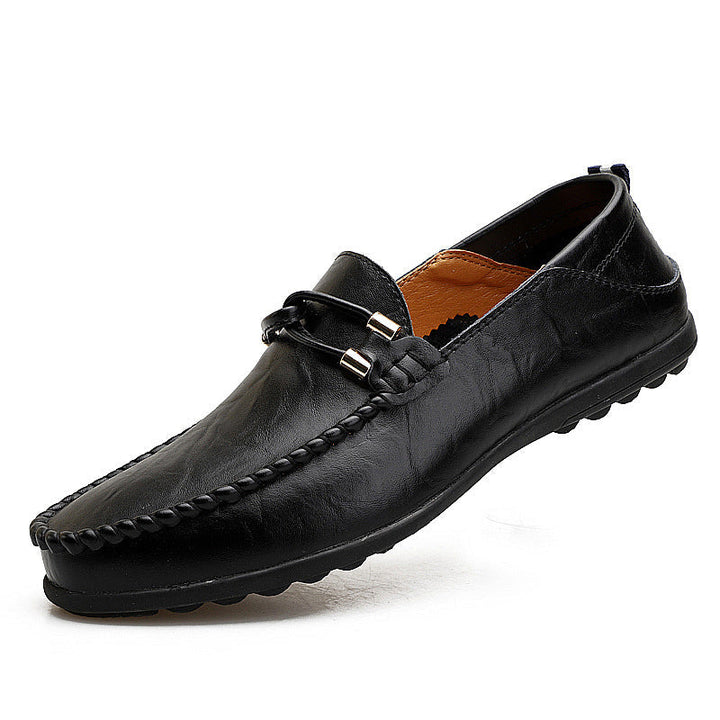 Men's Cambridge slip-on loafers, providing classic style & everyday comfort. Sophisticated footwear for all occasions.