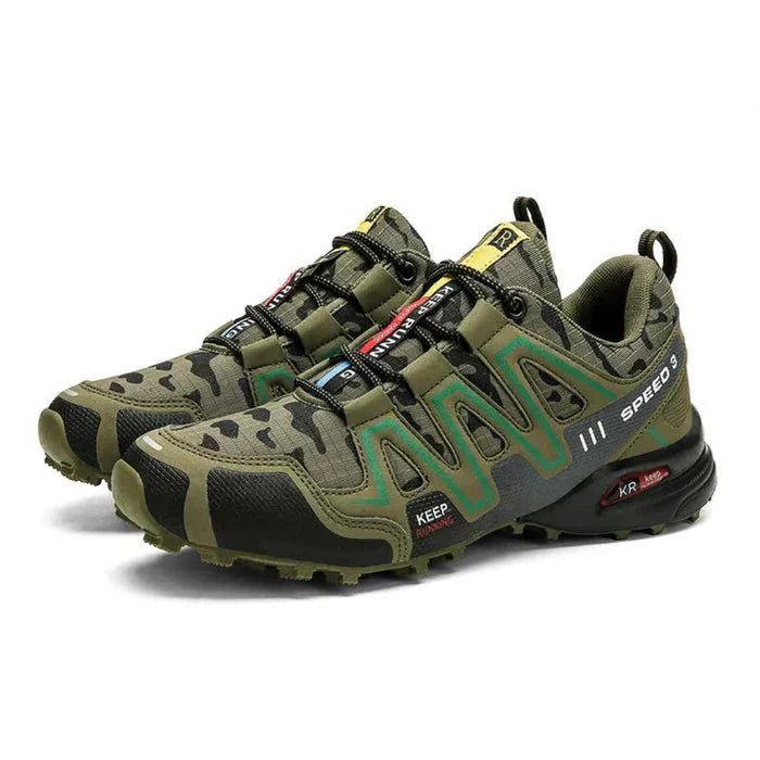 Men's camo orthopedic sneakers with cushioned sole for all-day comfort and arch support.