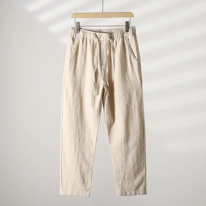 Stylish men's Casa casual pants, perfect for summer. Relaxed fit, lightweight comfort for warm weather.