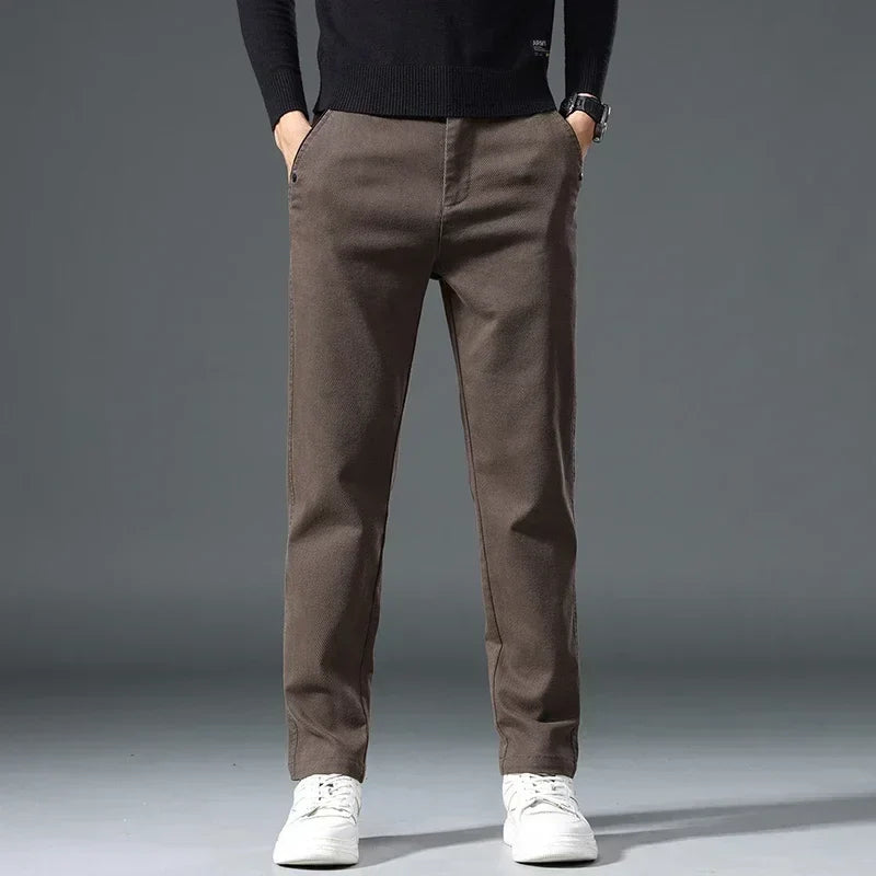 Stylish men's casual pants with elastic waist, wrinkle-resistant, modern for work or everyday.