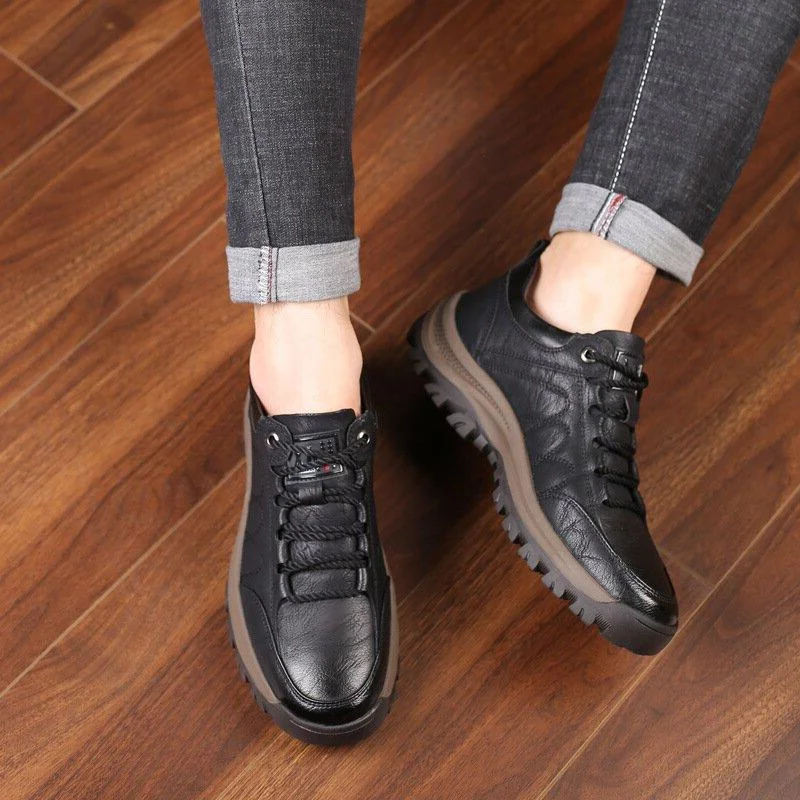 Non-slip sole of men's casual shoes, designed for stability and grip, with built-in arch support.