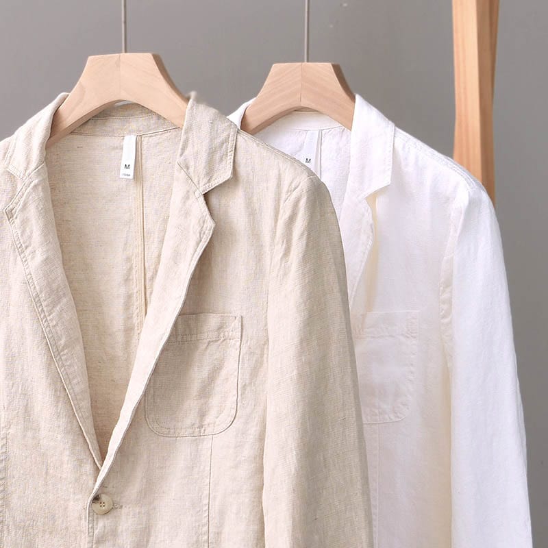 Comfortable men's casual blazer, an unstructured lightweight jacket for smart-casual spring and summer outfits.