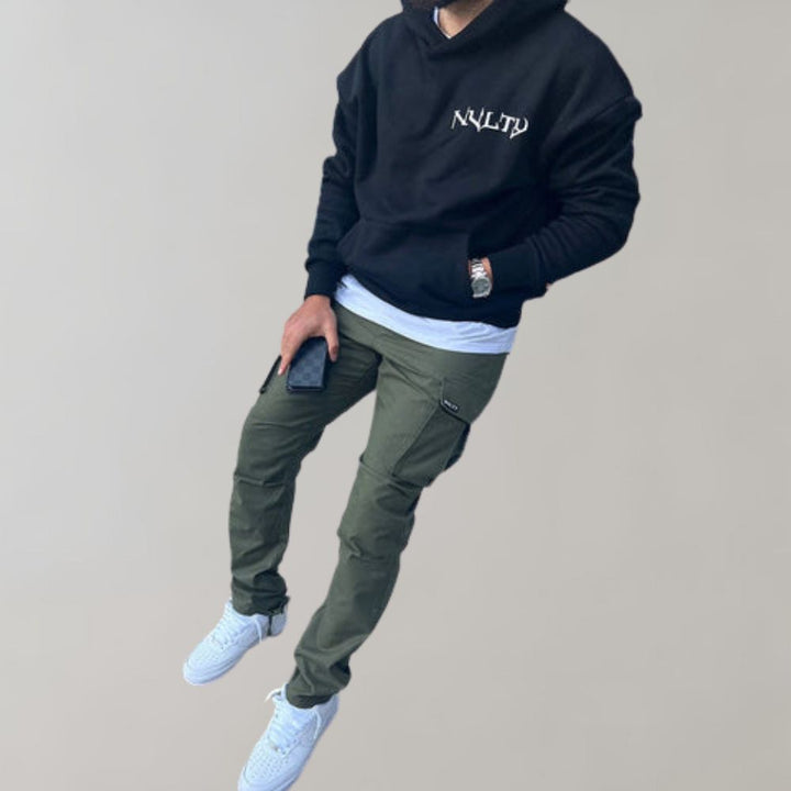 Modern men's casual cargo pants, blending versatility with a comfortable fit.