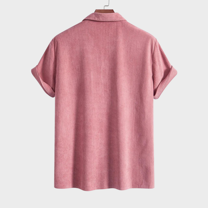 Versatile men's short sleeve Cuban collar shirt, relaxed style, essential for summer fashion.