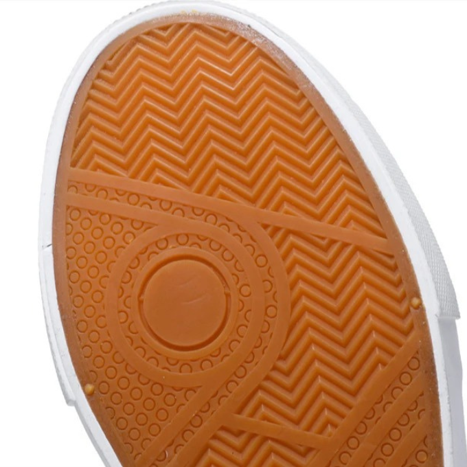 Modern white men's everyday sneakers, offering clean style & lasting comfort.