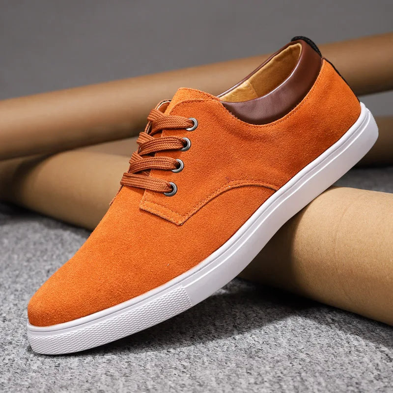 Premium men's walking sneakers, blending classic style with comfort.
