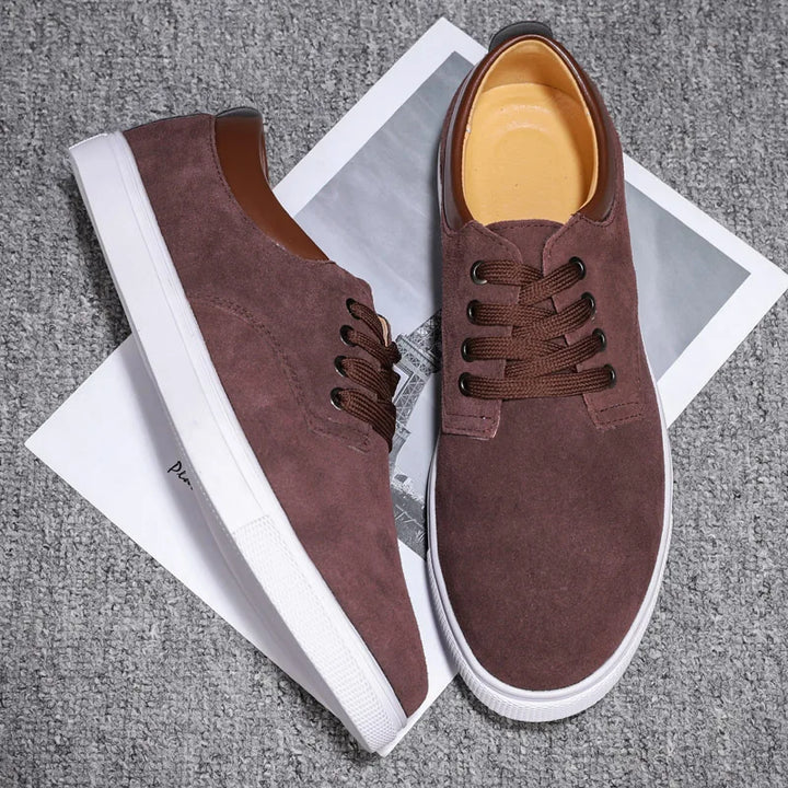 Classic men's casual footwear, ultimate comfort for daily activities.