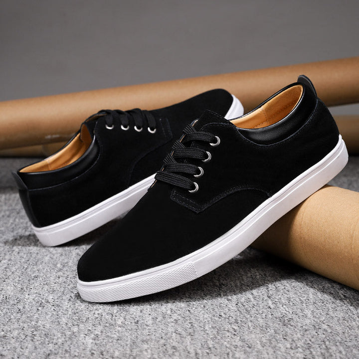 Lightweight men's walking shoes, designed for all-day comfort & style.