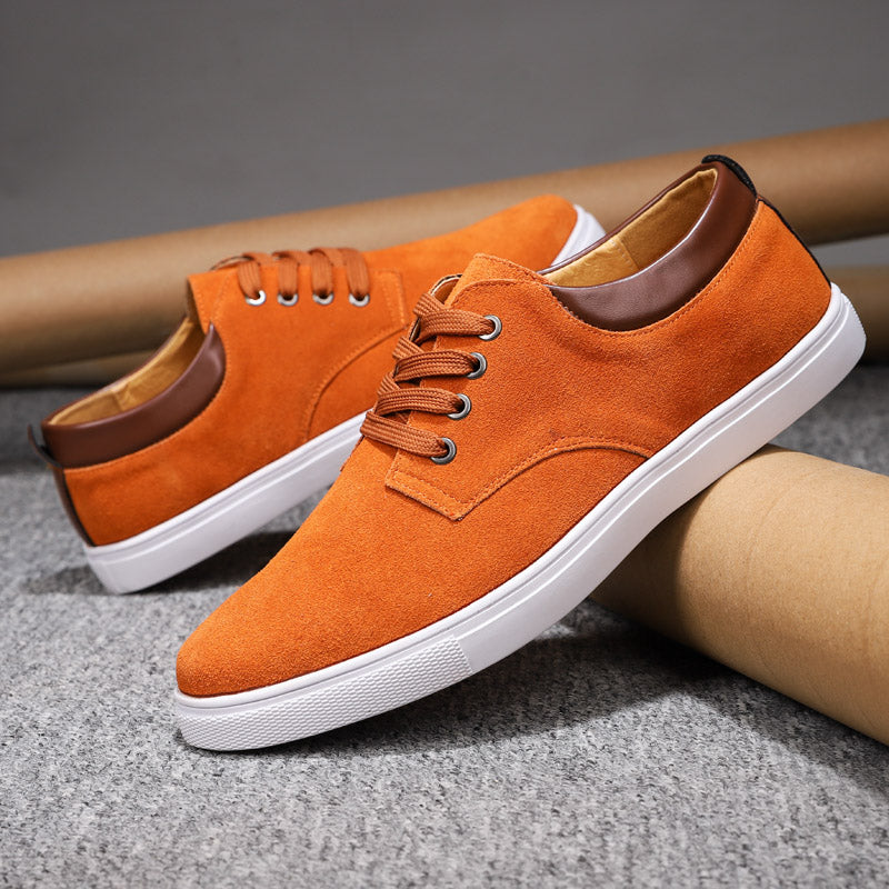 Breathable men's casual sneakers, great for all-day comfort and active wear.