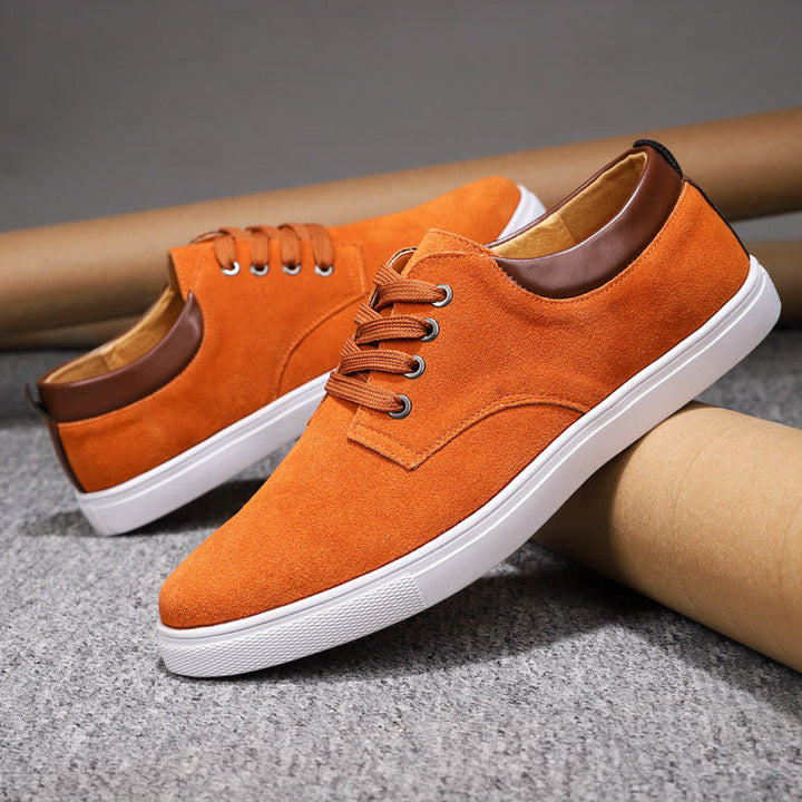 Breathable men's casual sneakers, great for all-day comfort and active wear.