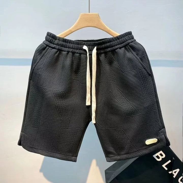 Lightweight men's summer shorts with multiple pockets, ideal for comfortable daily wear and sports