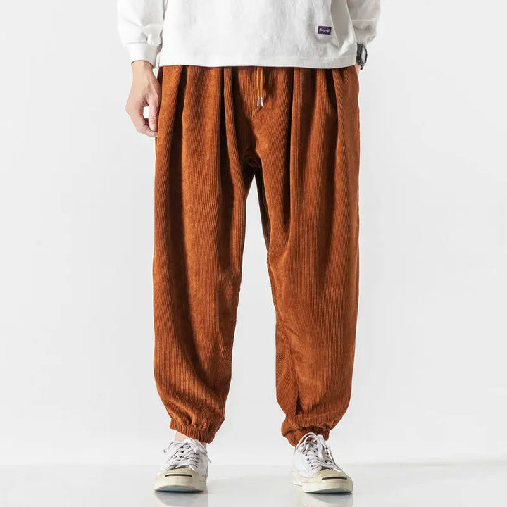 Effortless men's wide leg corduroy pants, ultimate comfort and a relaxed look for daily outfits.