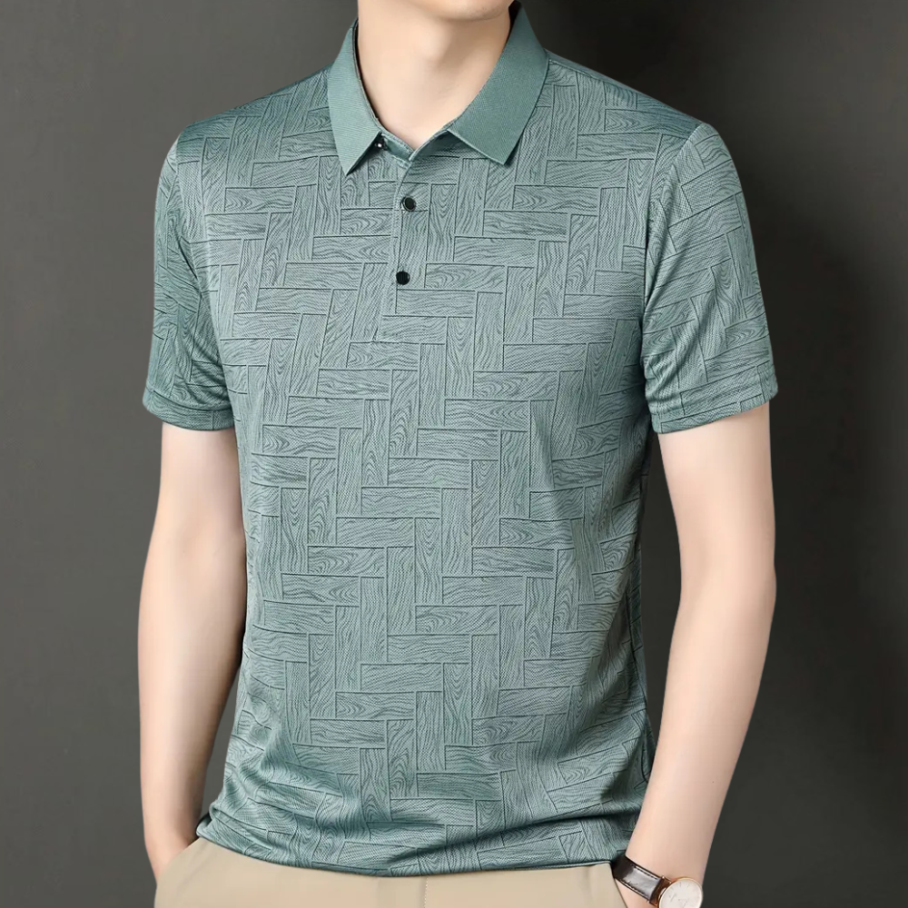 Wardrobe essential men's short sleeve t-shirt. Versatile casual top for everyday comfort.