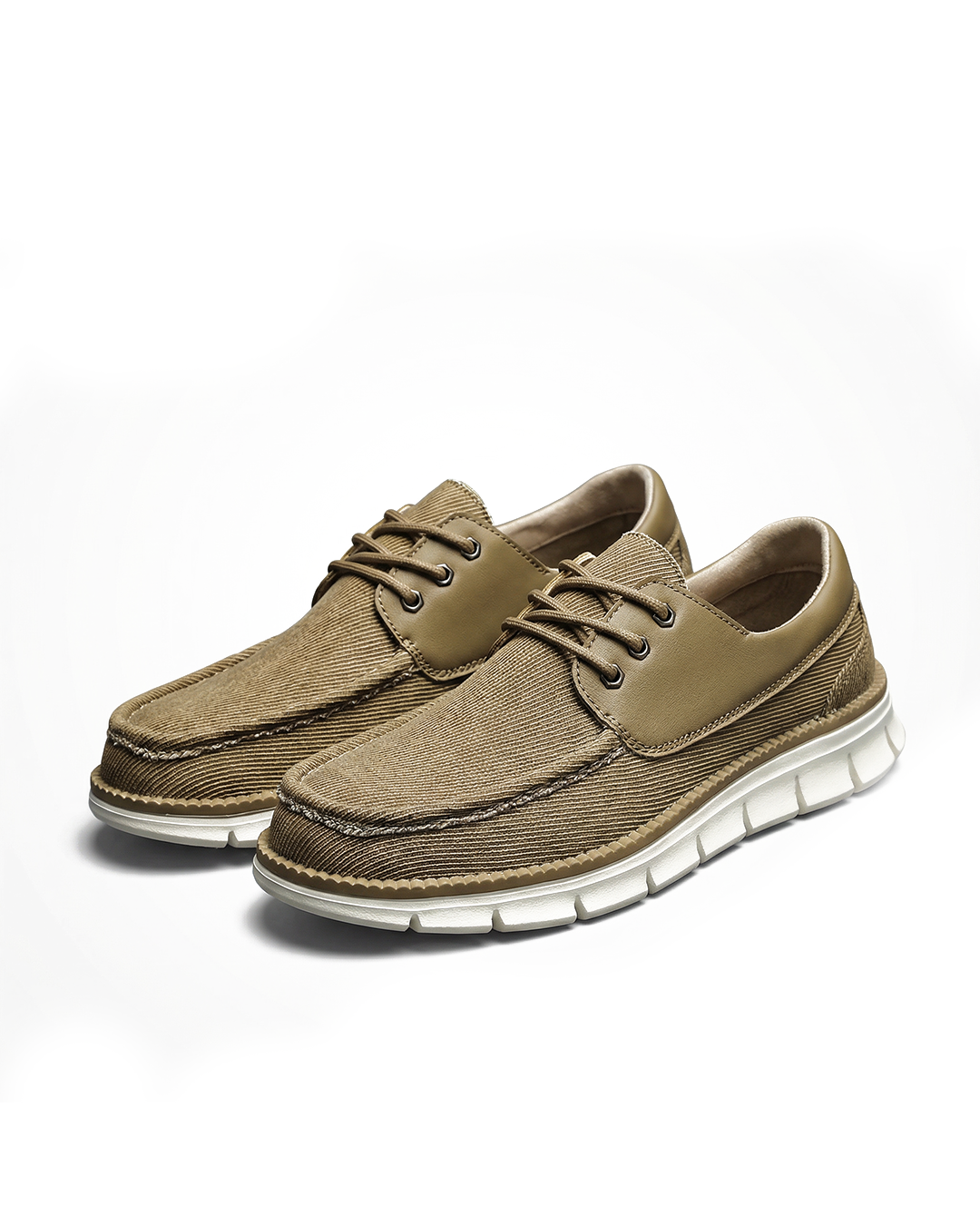 Men's casual slip-on loafers, everyday comfort. Ideal walking shoes for versatile style.