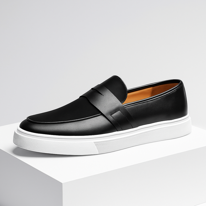 Versatile men's slip-on loafers, suitable for casual footwear or dress shoes with comfort.