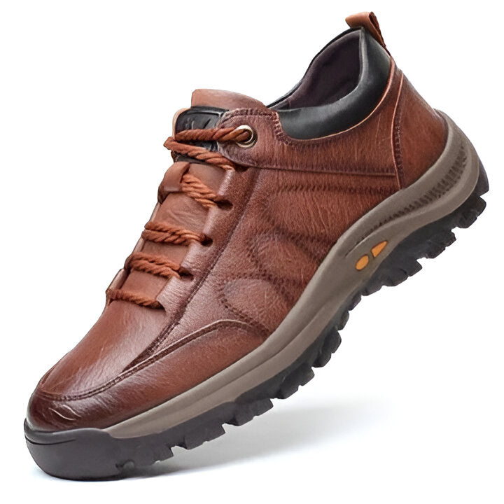 Men's casual slip-on shoes with strong arch support for daily comfort and walking. Hand-stitched design.