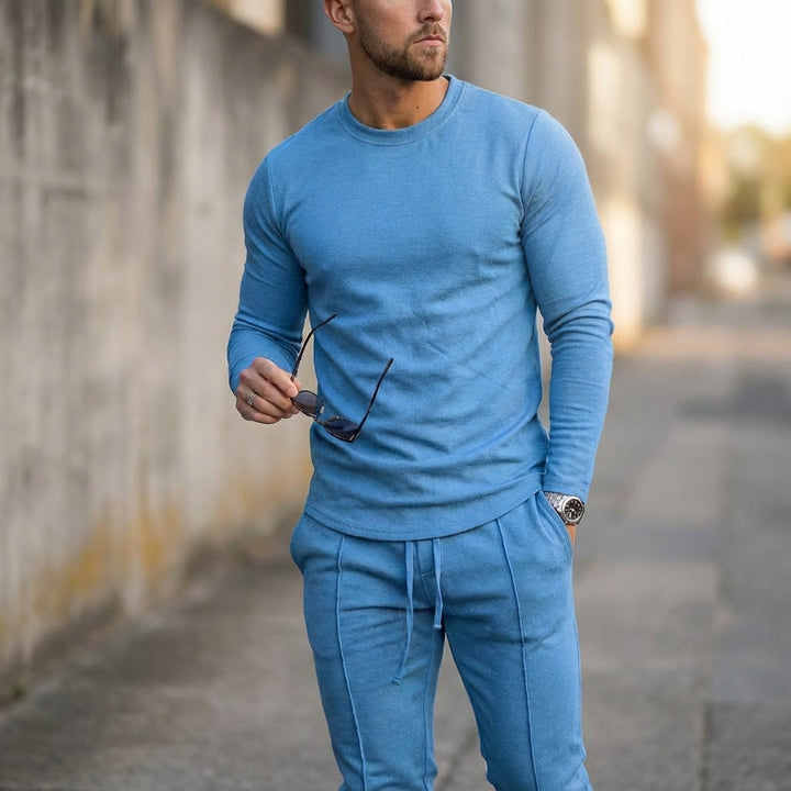 Men's casual two-piece jogging set in cotton blend, slim fit activewear for sporty style