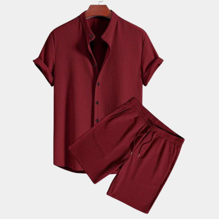 Modern men's casual two-piece polo set, mandarin collar, perfect for relaxed summer style.