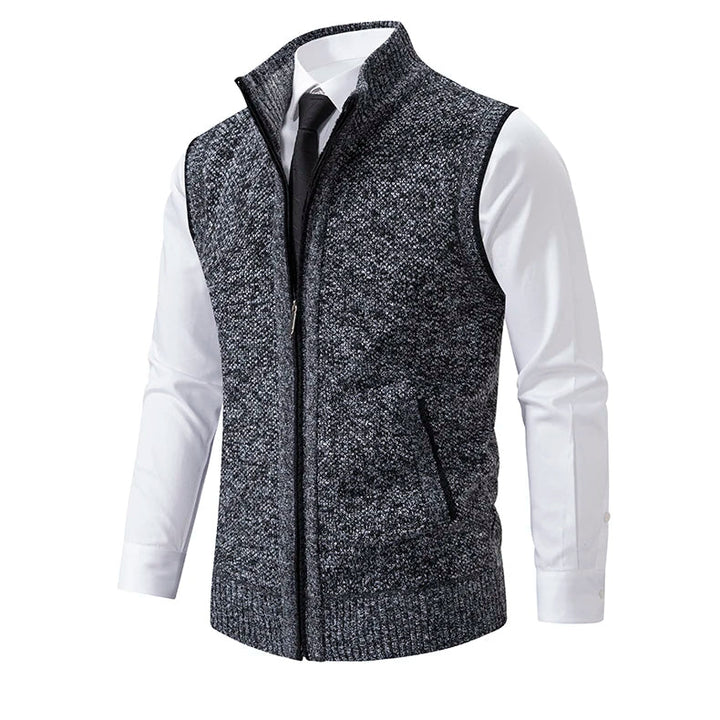 Premium men's wool full-zip vest, designed with a distinct plaid interior. Perfect for business casual looks.