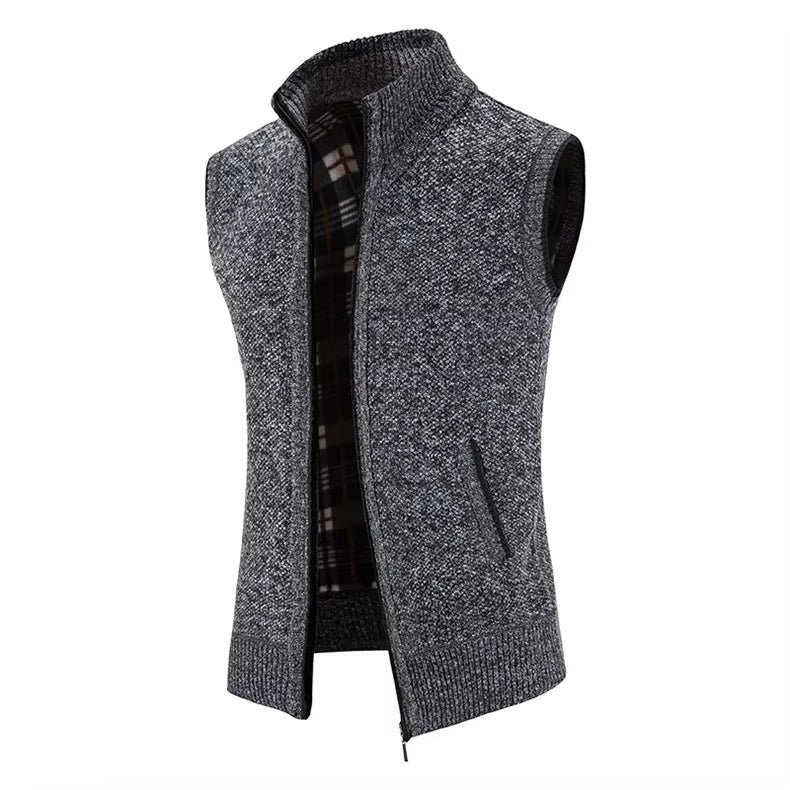 Men's versatile wool vest, full-zip design, with a cozy plaid lining. Ideal for smart casual layering.