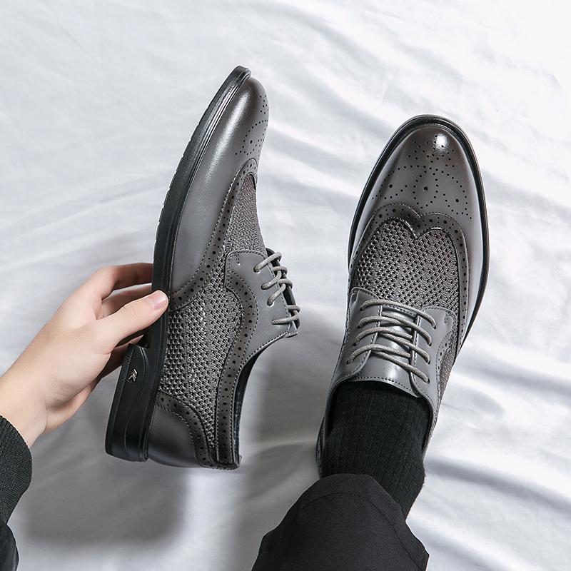 Comfortable & lightweight men's oxford dress shoes, ideal for business casual and elegant events.