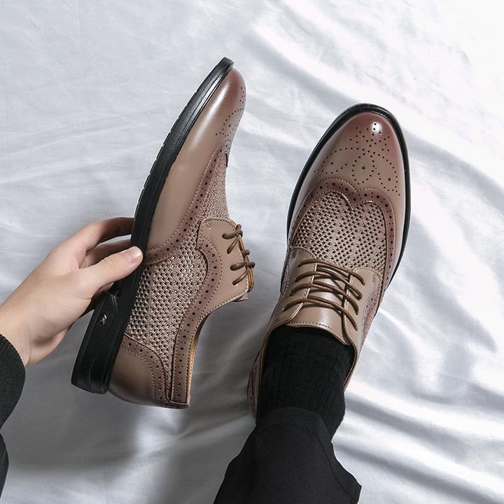 Lightweight men's classic oxford dress shoes with brogue details, ideal for comfortable formal wear.