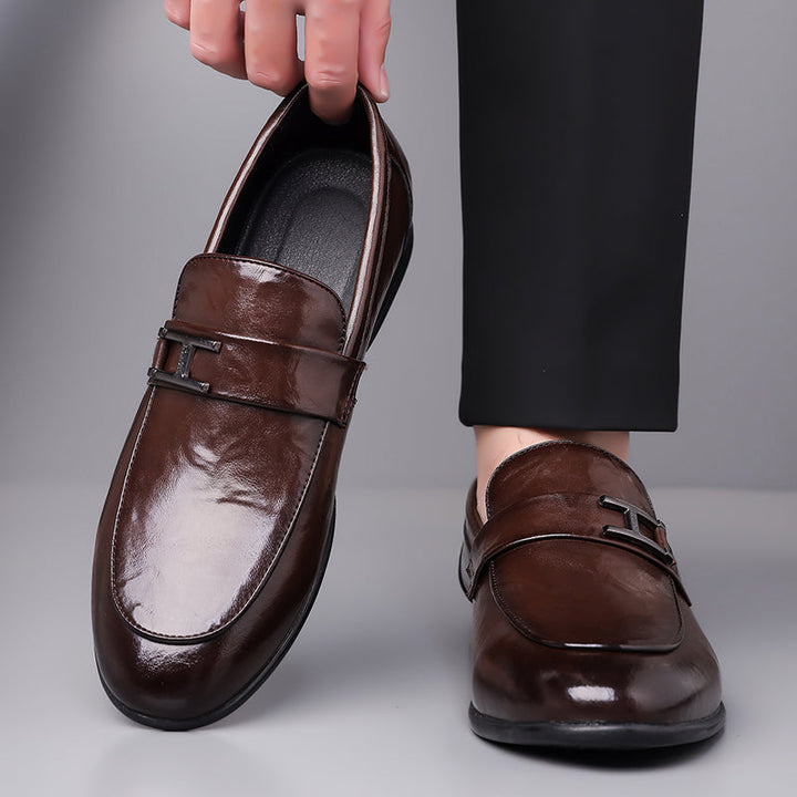 Durable men's classic black lace-up dress shoes, versatile for formal events, office, and sophisticated professional wear.