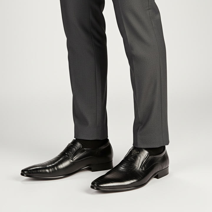 Stylish men's brown PU leather dress shoes, Ricardo classic design, comfortable for all-season business wear.