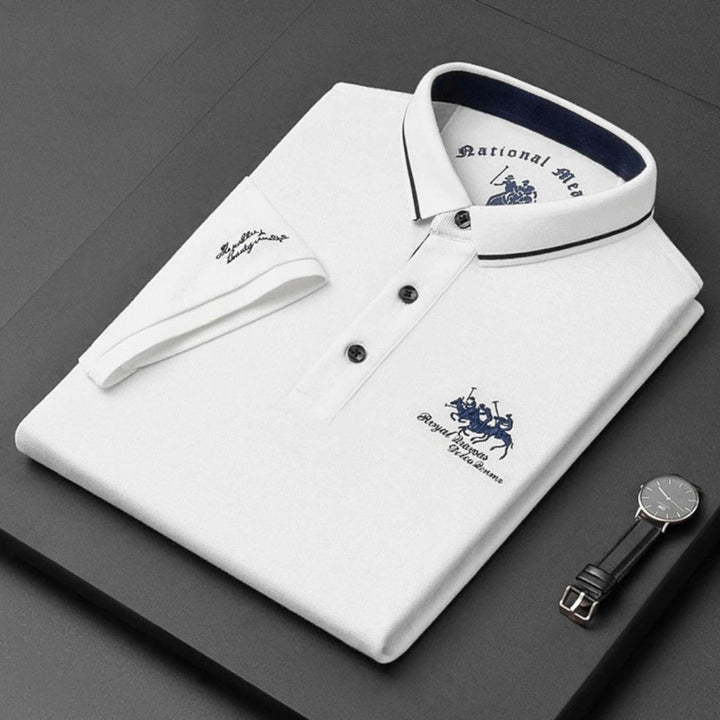 Versatile men's polo shirt, breathable and embroidered. Ideal for casual, smart casual, or golf outings.