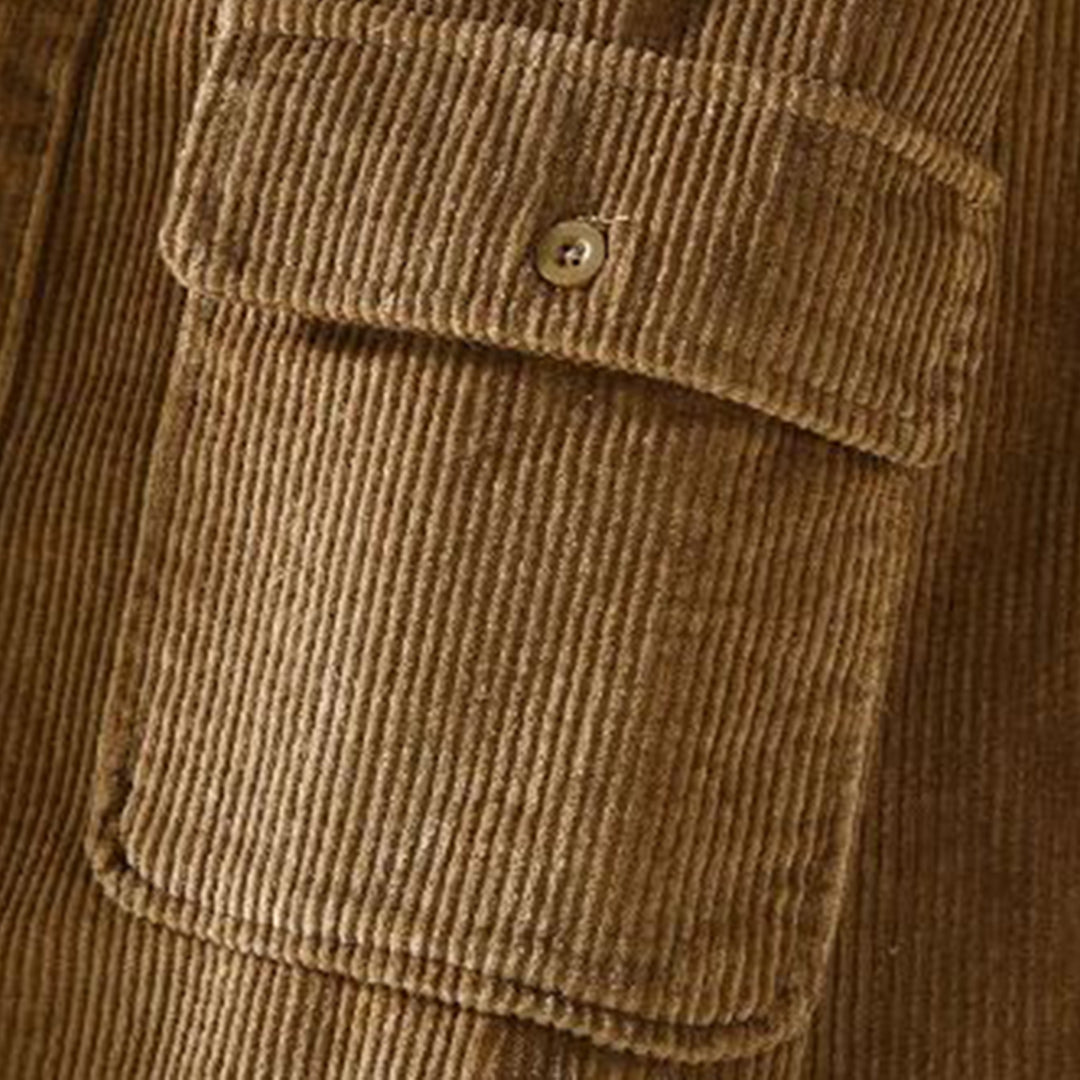 Functional men's corduroy jacket, excellent warm outerwear for fall and winter, making a stylish fashion statement.