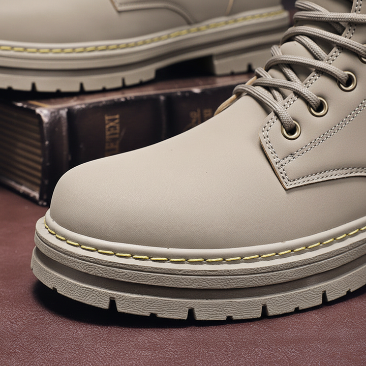 Durable men's casual lace-up boots with non-slip sole, ideal for winter conditions