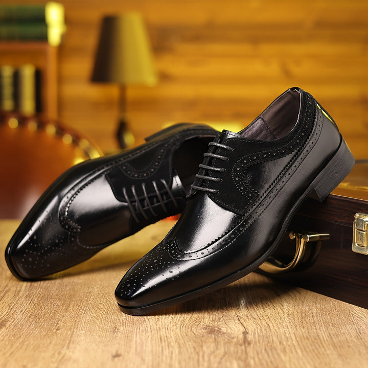 Durable men's classic leather Oxford brogue dress shoes, blending comfort with sophisticated professional style.