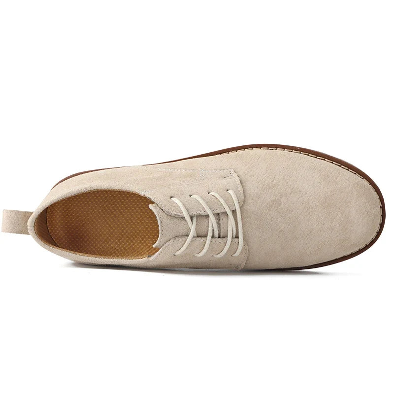 Durable sole of men's classic brown Oxford shoes, designed for comfort and traction, suitable for winter and everyday wear.