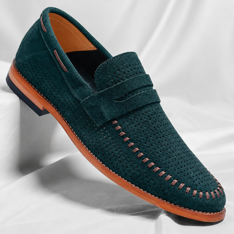 Timeless men's leather penny loafers with a traditional design, perfect for professional attire.