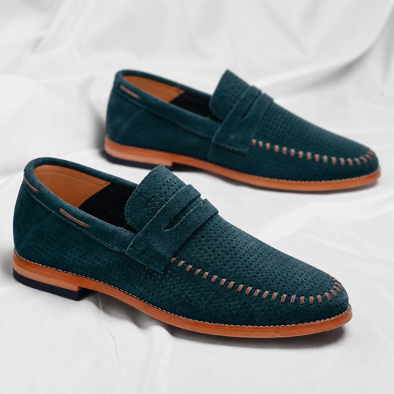 Versatile men's slip-on loafers in a classic penny style, great for office, everyday, or smart casual events.