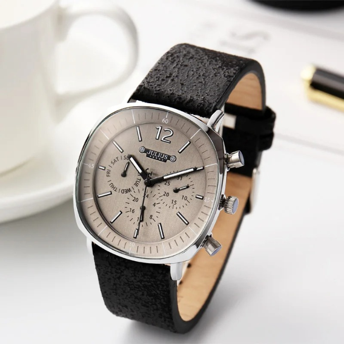 Premium brown leather strap men's watch with a polished silver case, a durable and timeless classic.