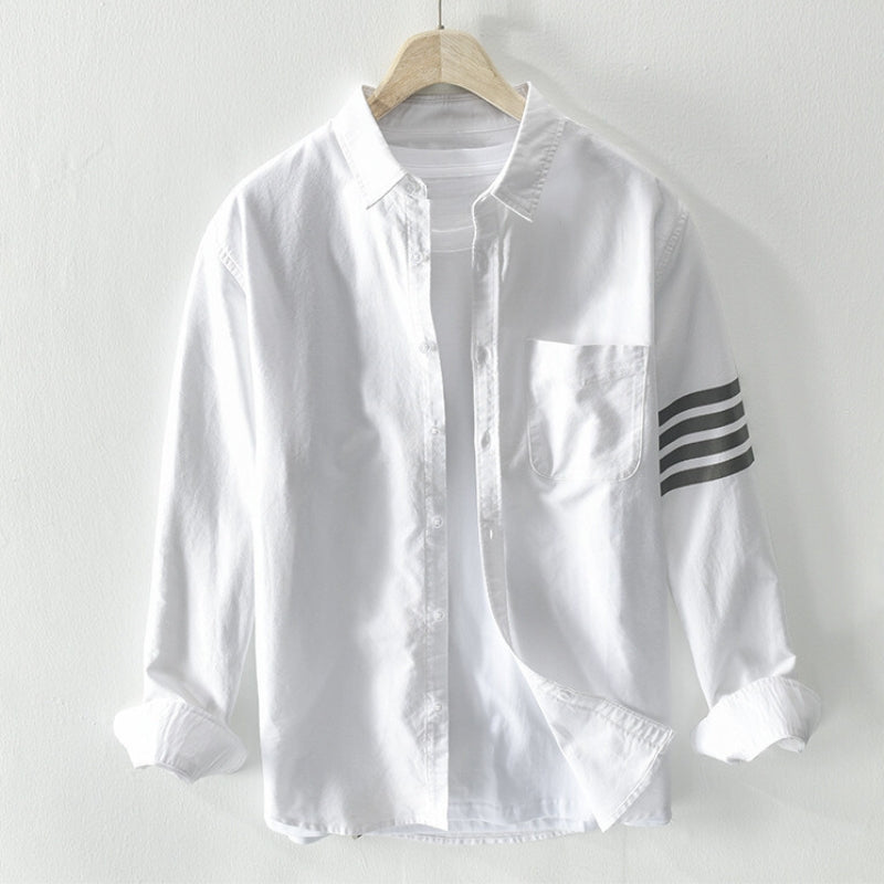Versatile men's classic button-up shirt, long sleeve, suitable for everyday casual and smart-casual occasions.