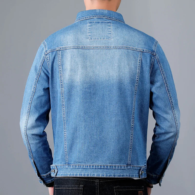 Versatile men's casual jacket, ideal for everyday wear, stylish mens fashion.