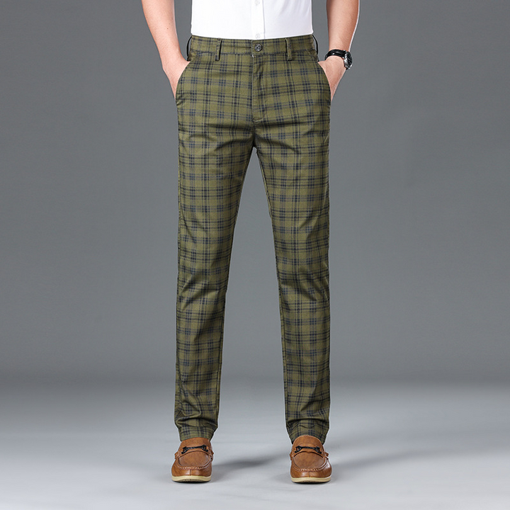 Versatile men's plaid check trousers, perfect for elevating smart casual looks or formal men's fashion.