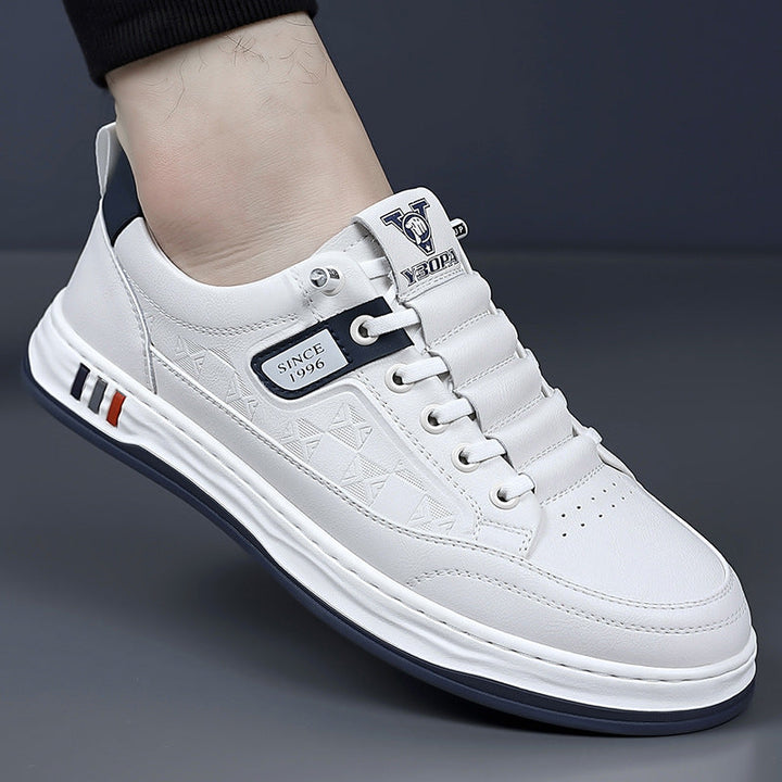 Comfortable men's everyday brown sneakers, versatile and fashionable footwear.