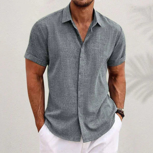 Tony men's short-sleeve collared shirt. Classic fit button-up, ideal for smart casual & everyday fashion.