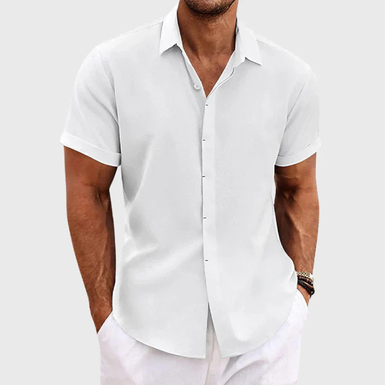 Men's classic fit short-sleeve collared shirt for summer. Casual button-up top, perfect for everyday & smart casual.