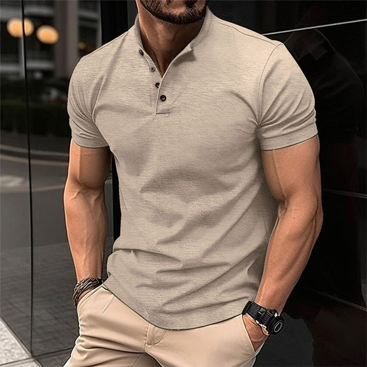 Comfortable men's classic fit short sleeve polo shirt, a stylish casual shirt for any occasion.